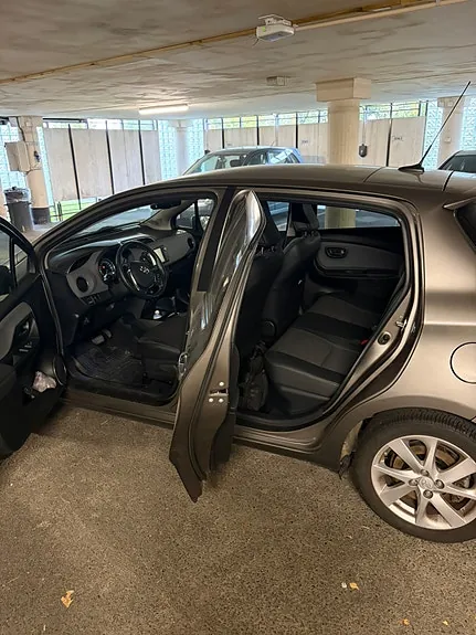 Toyota Yaris 2016 photo 5
