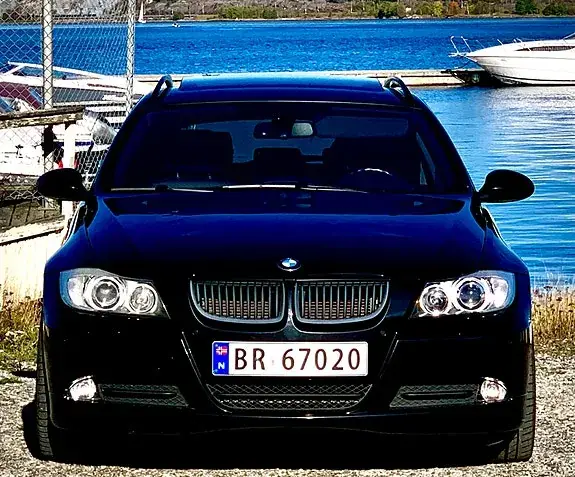 BMW 320D 2008 photo 4
