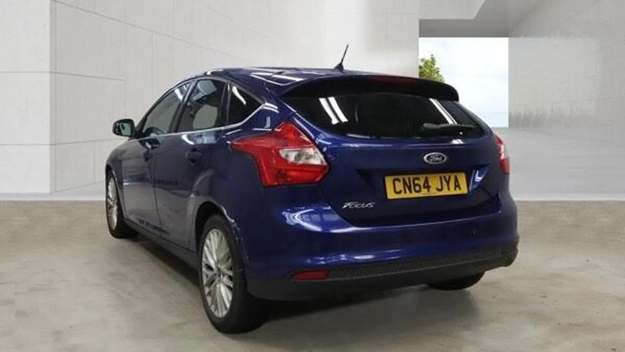 Ford Focus 2014 photo 3