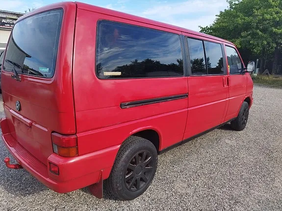Volkswagen Caravelle 2000 photo 3