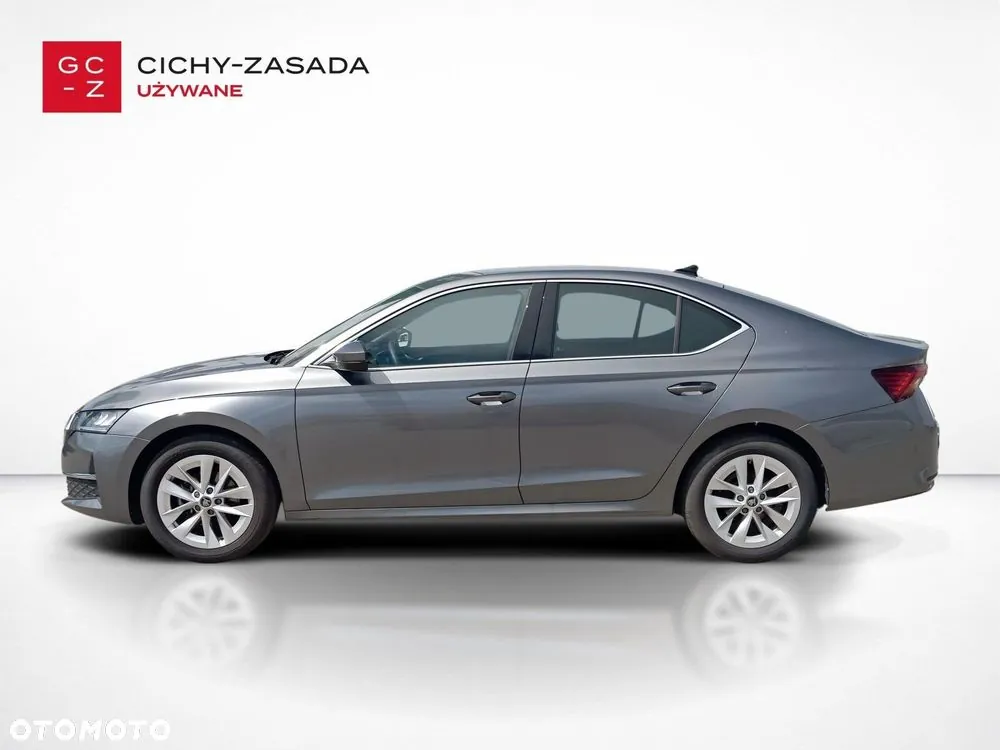 Skoda Octavia 2025 photo 2