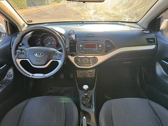 Kia Picanto 2013 photo 5