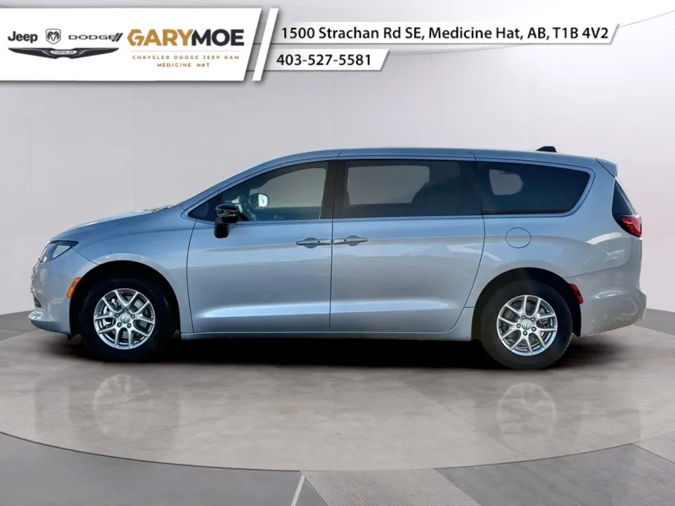 Chrysler Grand Caravan 2026 photo 5
