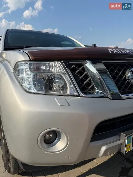 Nissan Pathfinder 2013 photo 4
