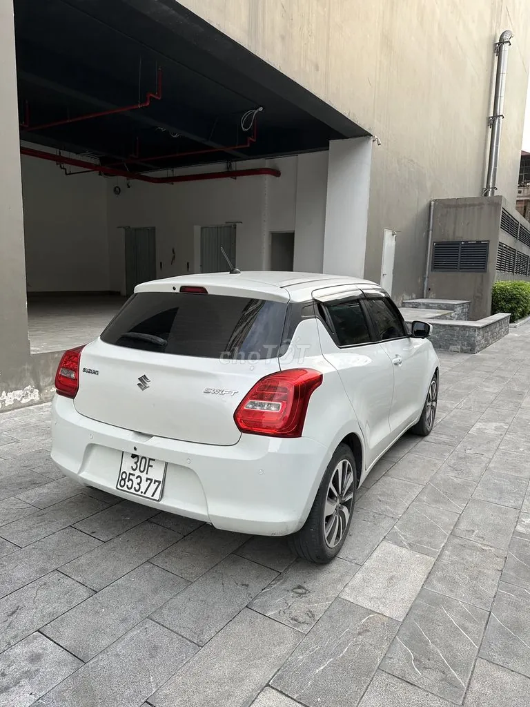Suzuki Swift 2019 photo 3