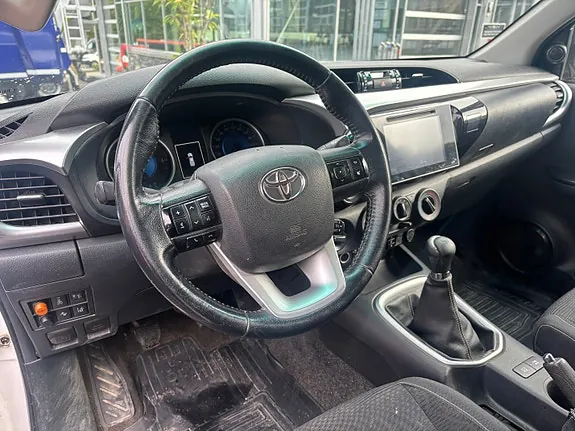 Toyota Hilux 2018 photo 4