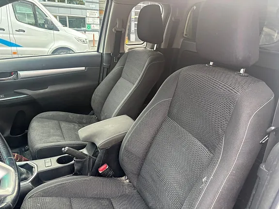 Toyota Hilux 2018 photo 5