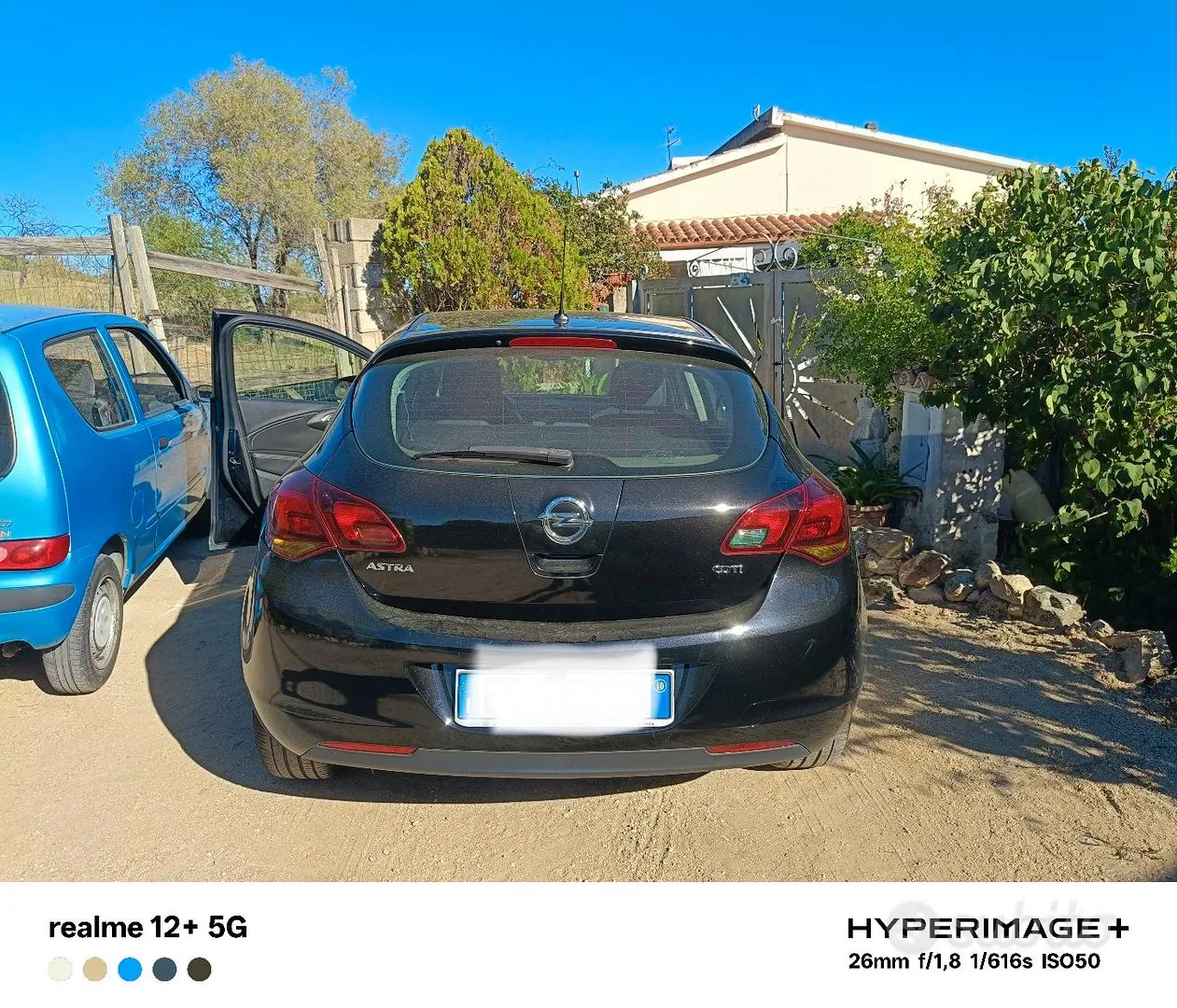 Opel Astra 2010 photo 3