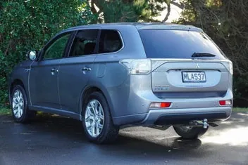 Mitsubishi Outlander 2014 photo 4