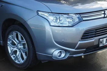 Mitsubishi Outlander 2014 photo 5