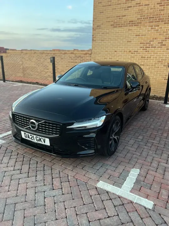 Volvo S60 2021 photo 3