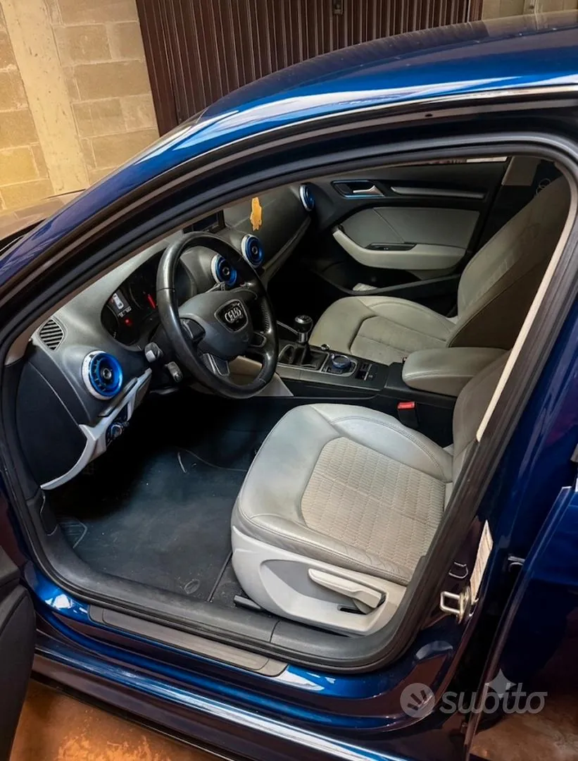 Audi A3 2015 photo 2