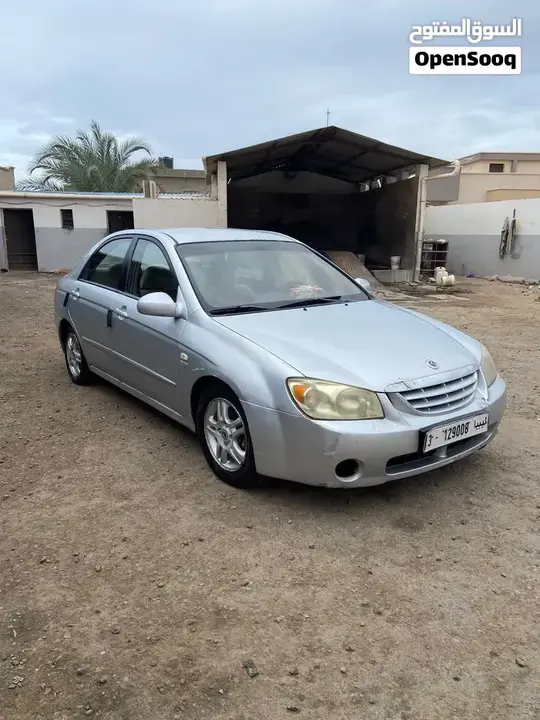 Kia Cerato 2004 photo 4