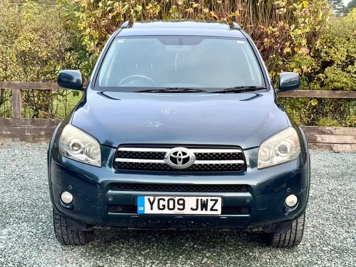 Toyota Rav4 2009 photo 2