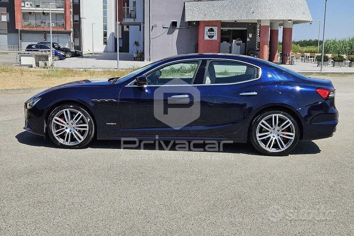 Maserati Ghibli 2021 photo 4