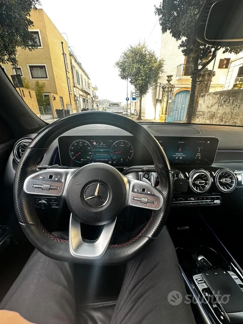 Mercedes-Benz Glb 2021 photo 4
