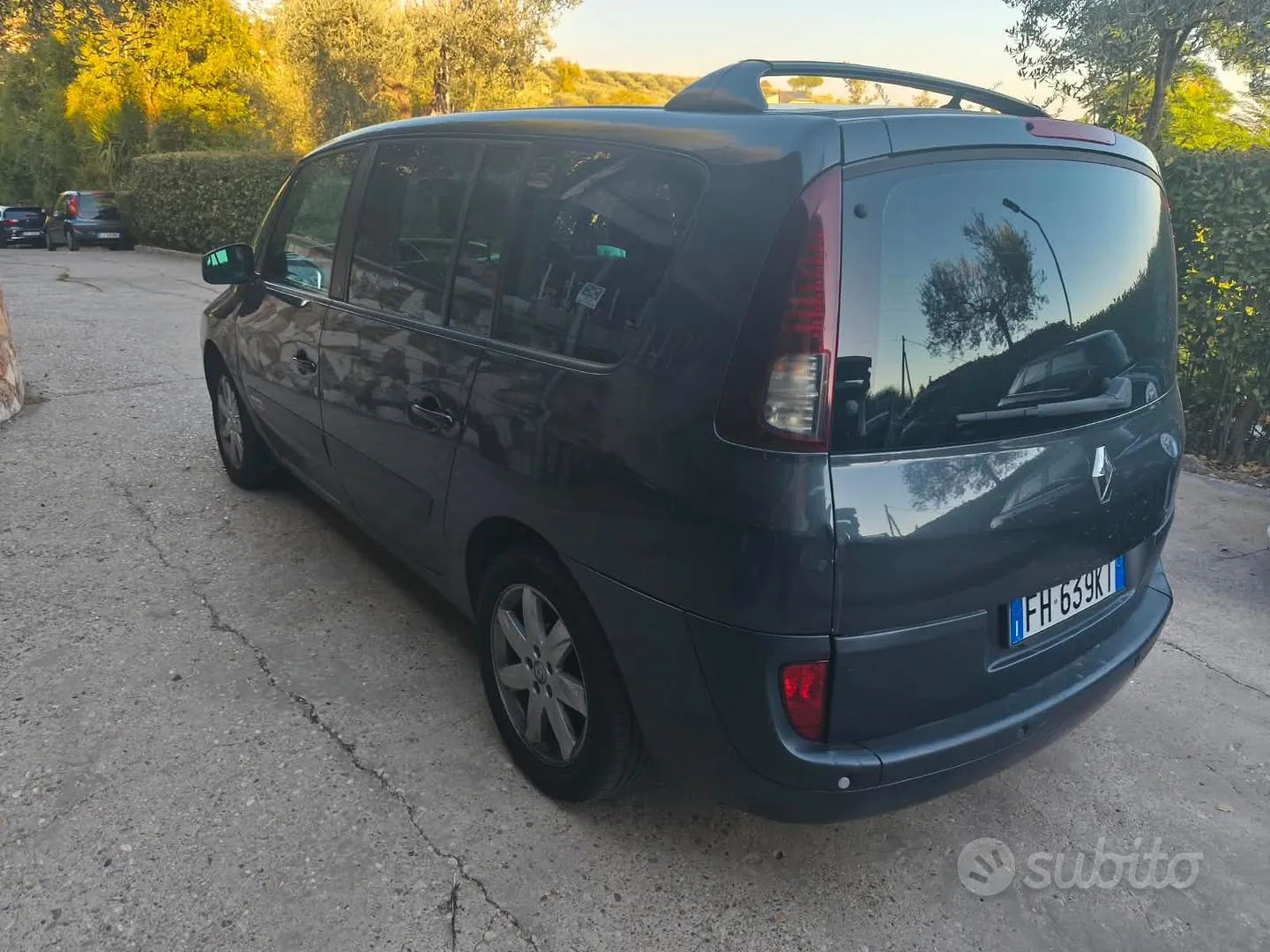 Renault Espace 2011 photo 4