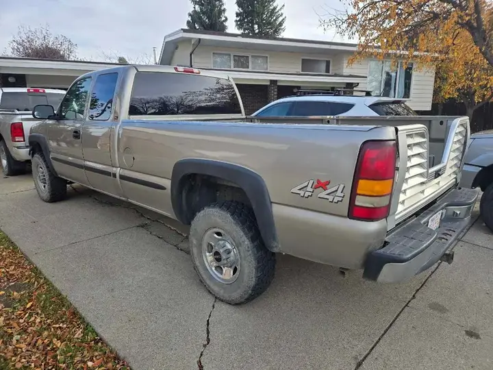 GMC Sierra 2500Hd 2001 photo 3