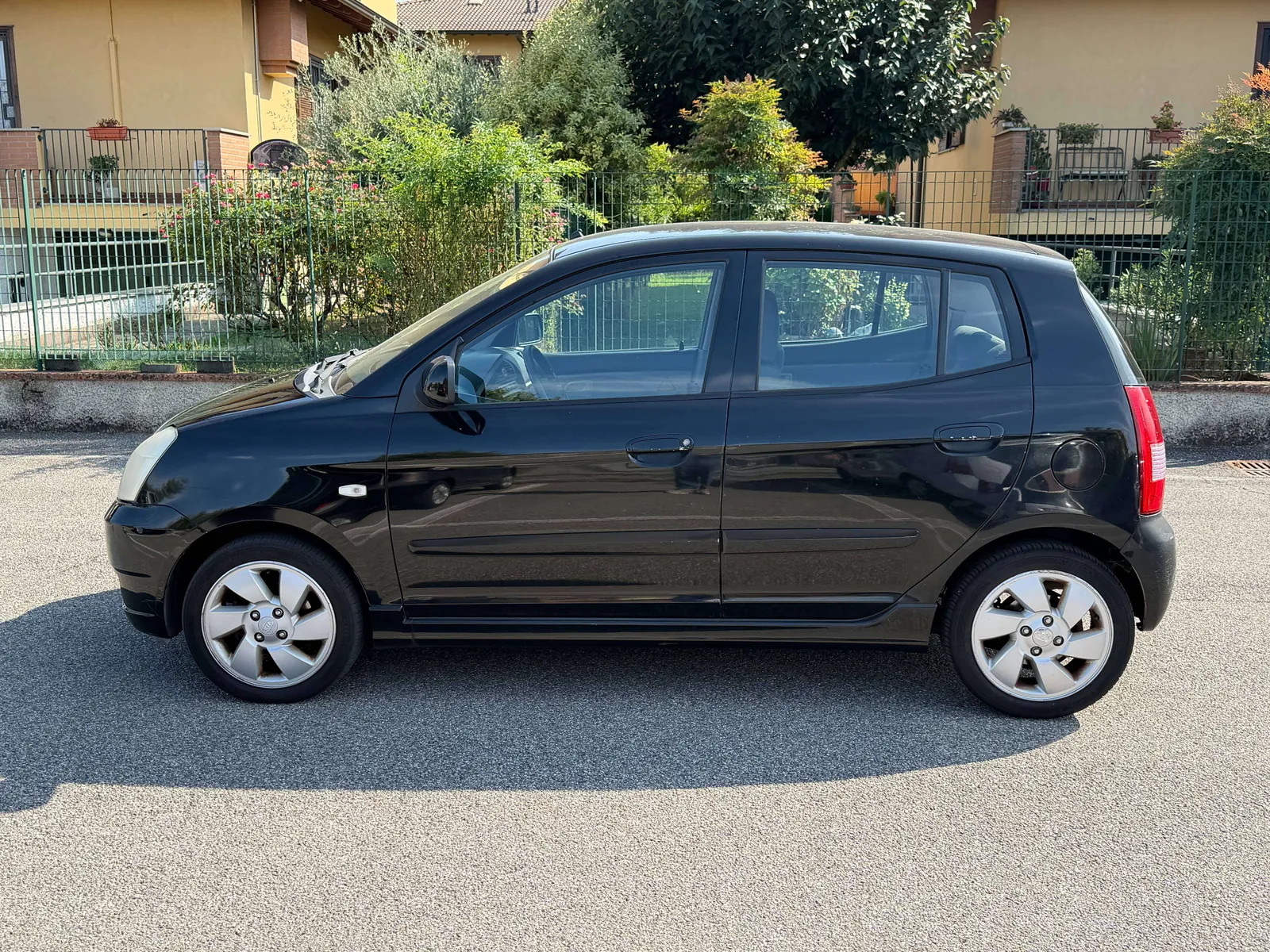 Kia Picanto 2007 photo 3