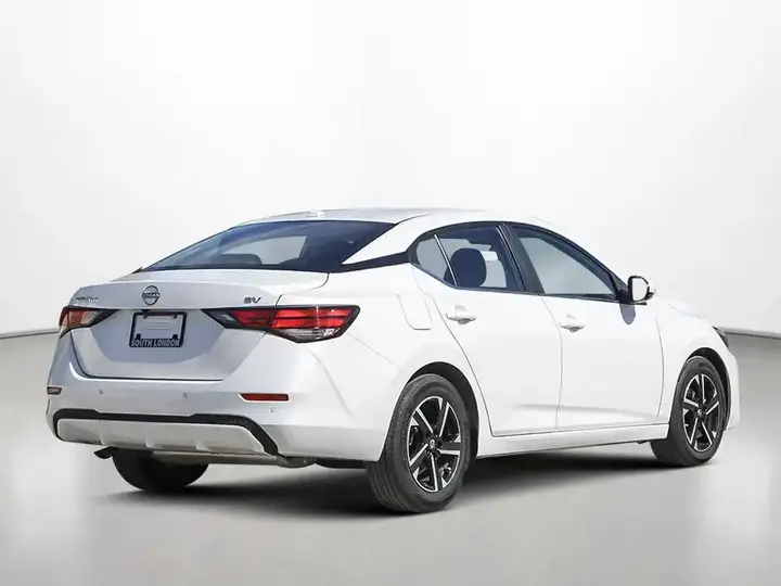 Nissan Sentra 2024 photo 4