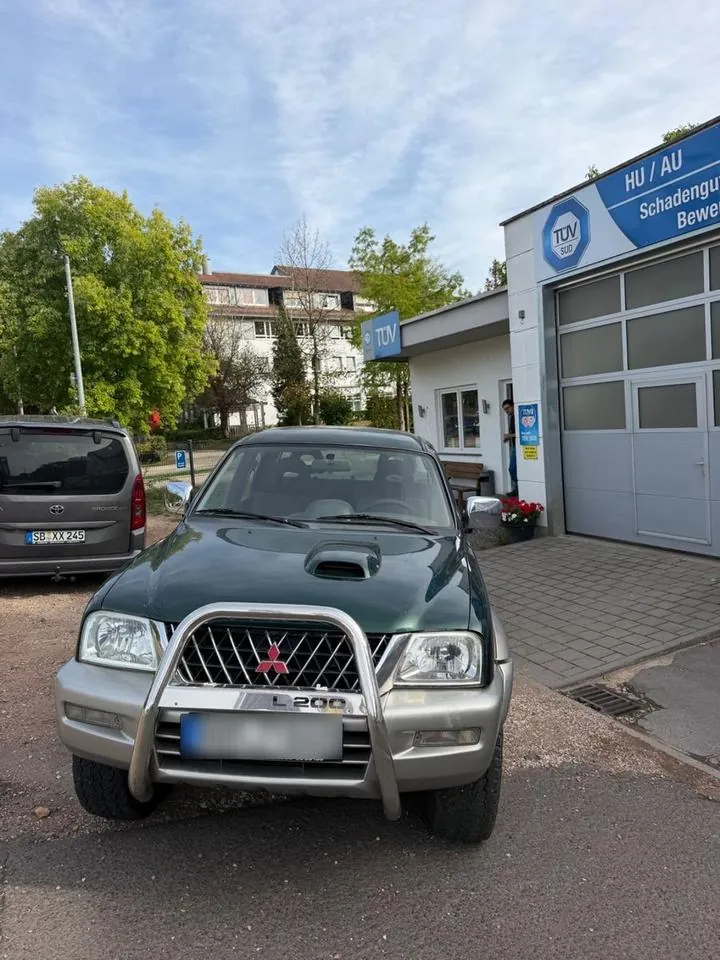 Mitsubishi L200