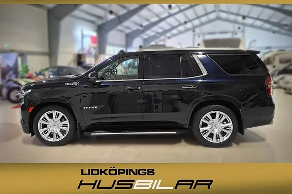 Chevrolet Tahoe 2023 photo 2
