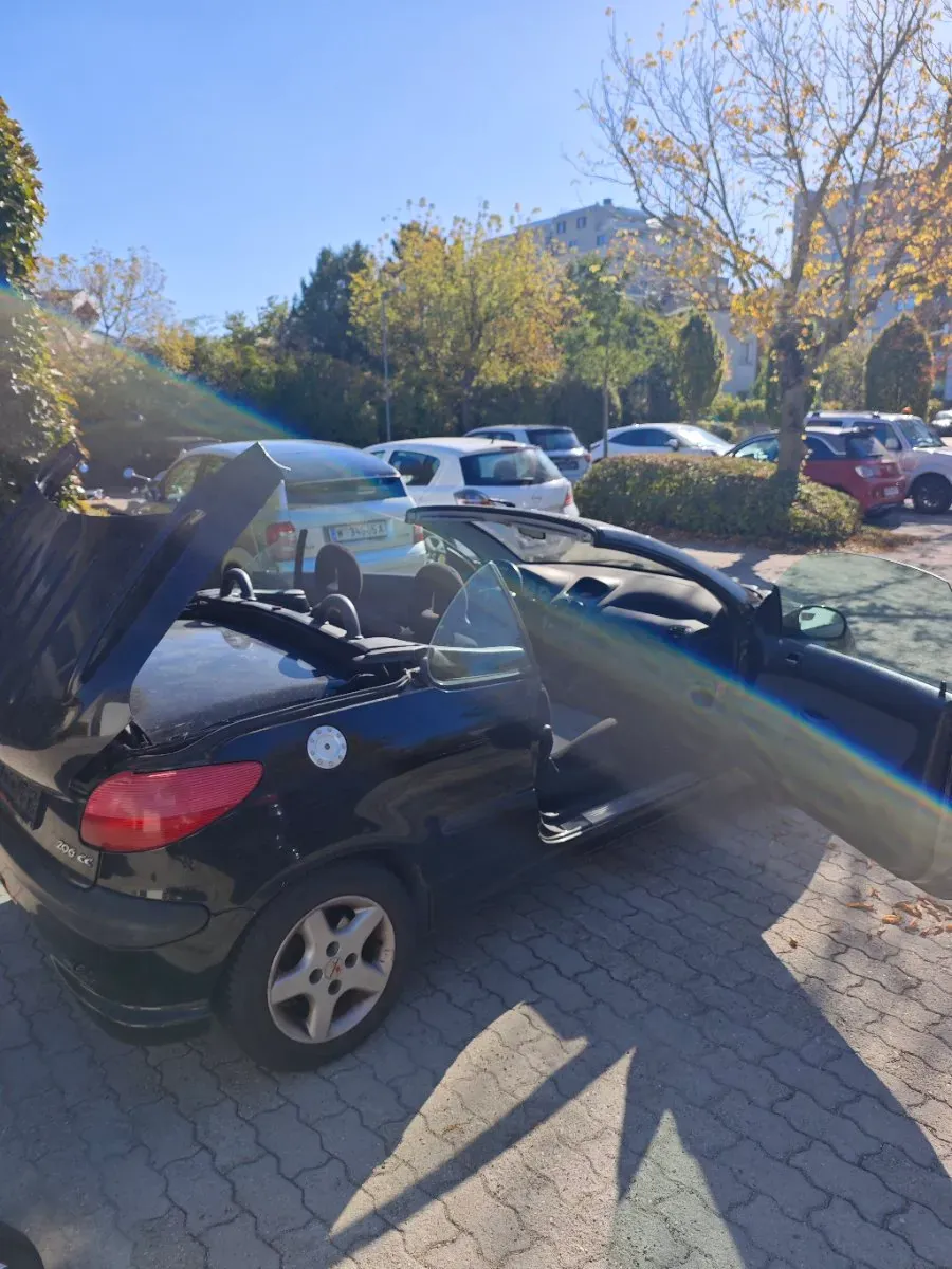 Peugeot 206 2003 photo 3