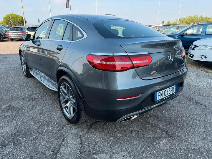 Mercedes-Benz Glc 2018 photo 5