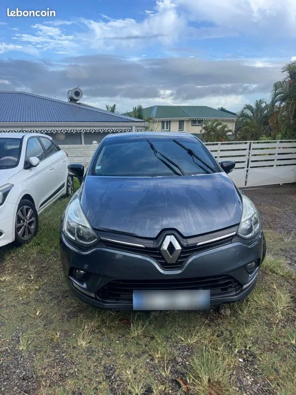 Renault Clio 2017 photo 2