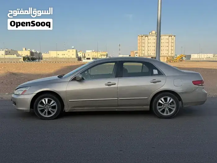 Honda Accord 2003 photo 4