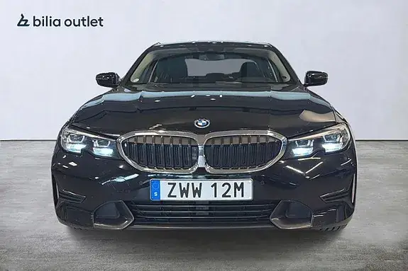 BMW 330E 2022 photo 2