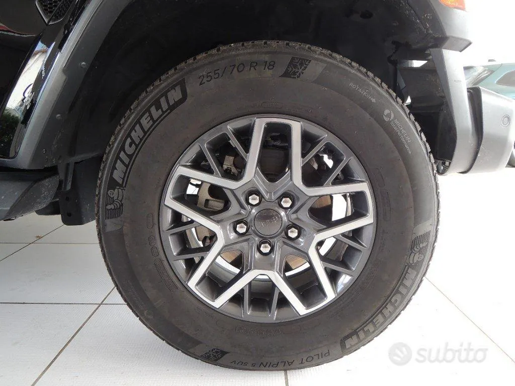 Jeep Wrangler 2023 photo 3