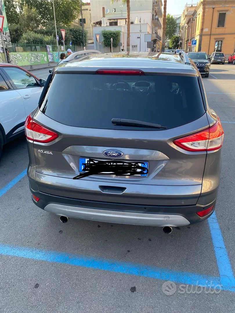 Ford Kuga 2014 photo 2