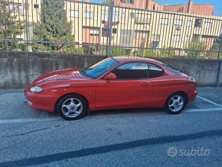 Hyundai Coupe 1997 photo 2