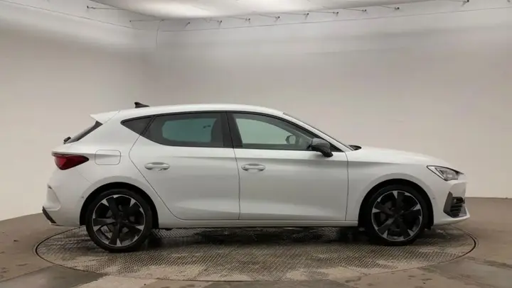 Cupra Leon 2023 photo 4