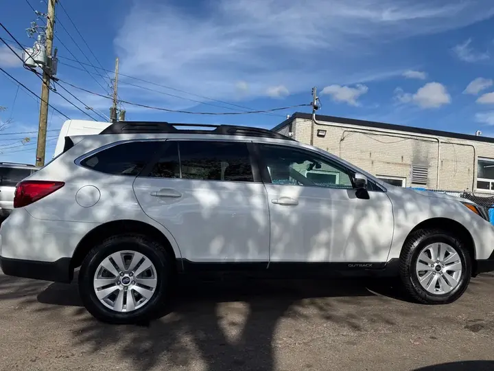 Subaru Outback 2017 photo 4