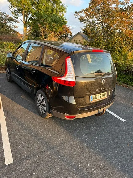 Renault Grand Scenic Iii 2011 photo 5
