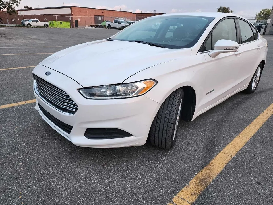 Ford Fusion 2014 photo 3