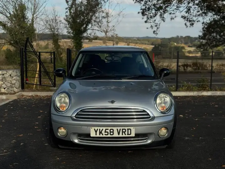 Mini Cooper 2008 photo 2