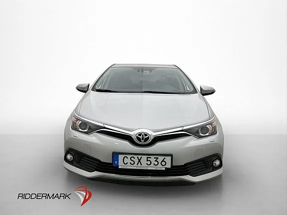 Toyota Auris 2017 photo 2