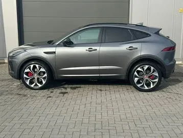 Jaguar E-Pace 2018 photo 2