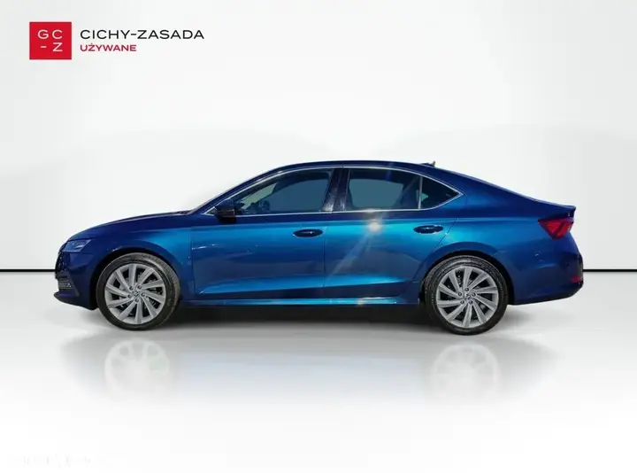 Skoda Octavia 2023 photo 2