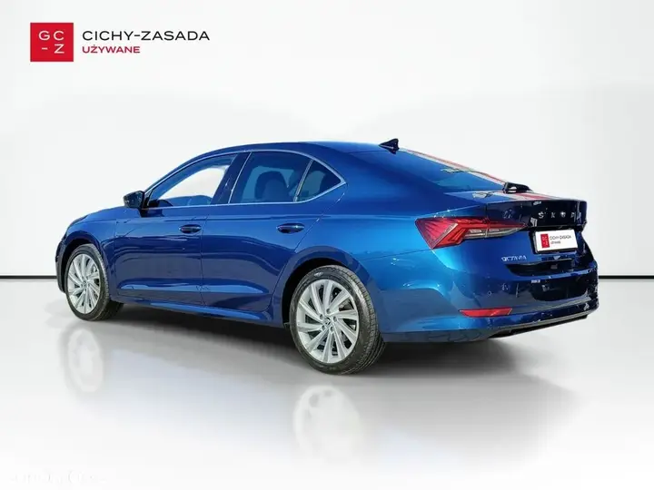 Skoda Octavia 2023 photo 3