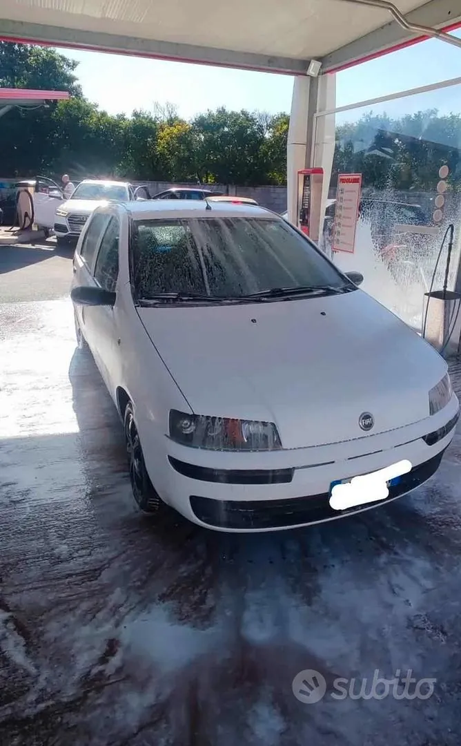Fiat Punto 2000 photo 2