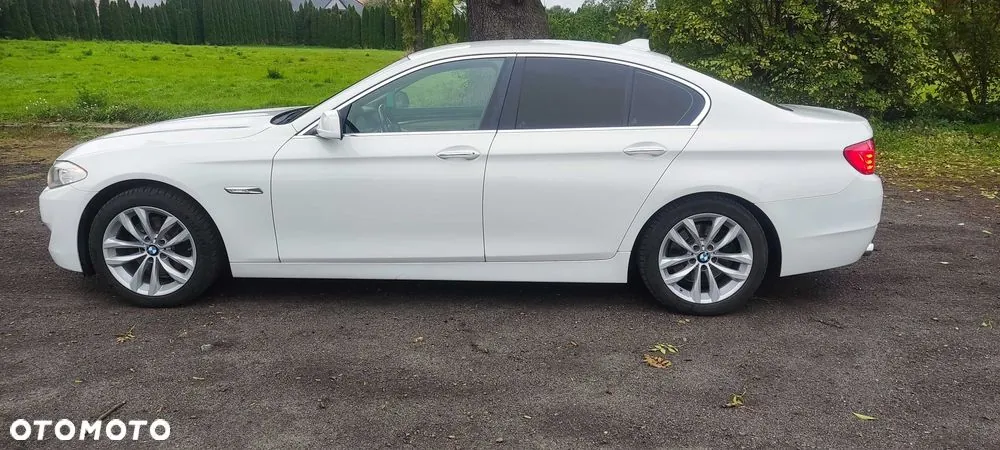 BMW Seria 5 2013 photo 2