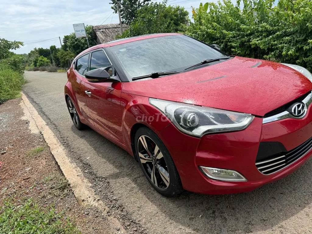 Hyundai Veloster 2011 photo 2