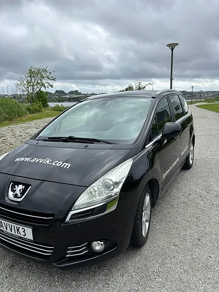 Peugeot 5008 2013 photo 4