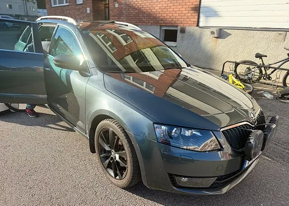 Skoda Octavia 2016 photo 2