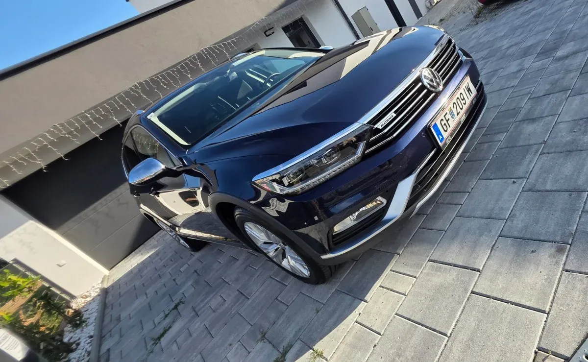 Volkswagen Passat 2016 photo 2