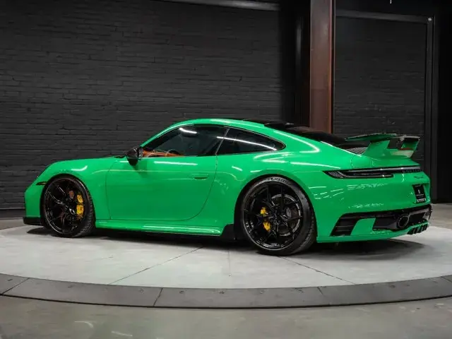 Porsche 911 2023 photo 5